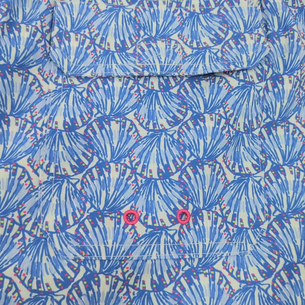 Vineyard Vines Mens Chappy Swim Trunks Blue Seashells Size Large 4.5